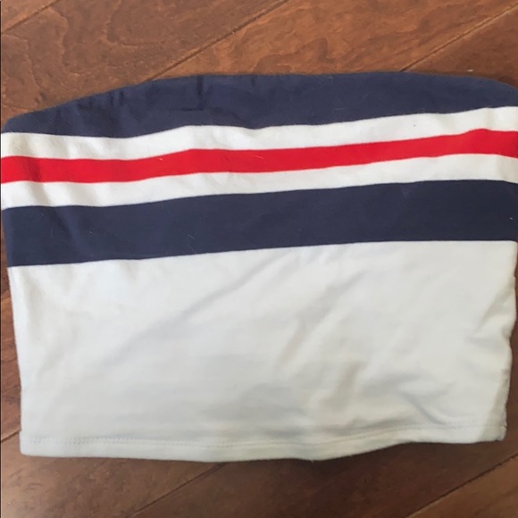 Blue white and red tube top - Picture 4 of 4
